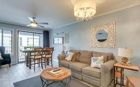 Hilton Head Resort Condo With Pools, Walk To Beach!