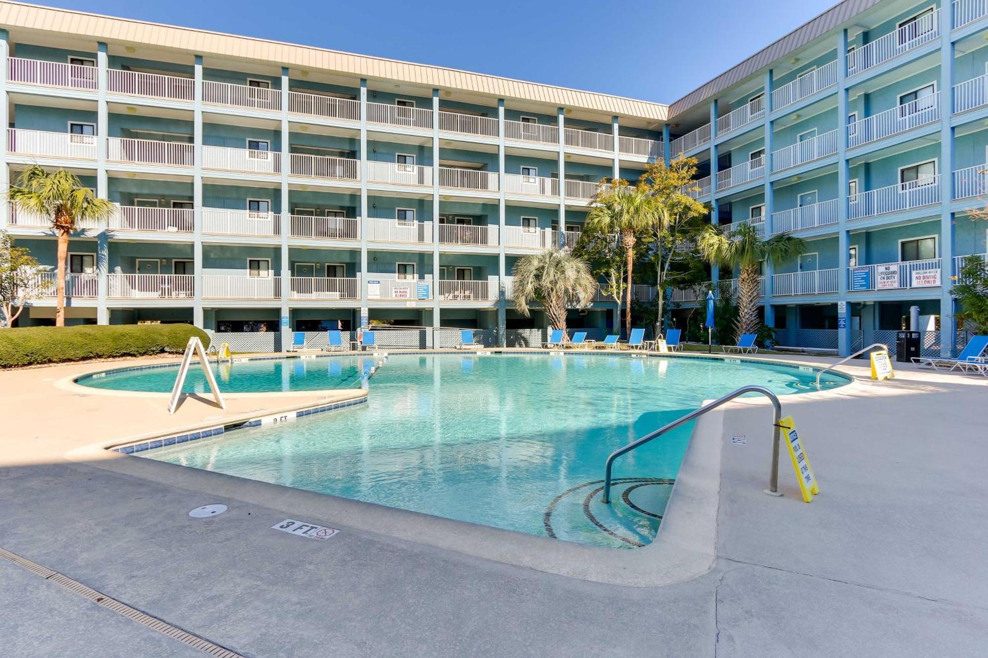 Hilton Head Resort Condo With Pools, Walk To Beach! Hilton Head Island Exterior photo